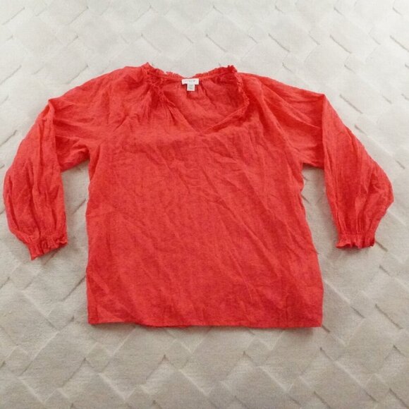 J. Crew Tops - J.Crew Textured Blouse Womens Petite Extra Small V-Neck Ruffle Neck